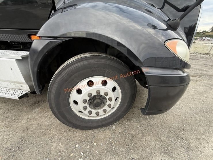 2017-international-prostar-image-19