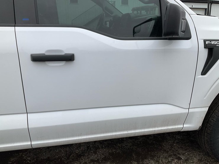 2021-ford-f150-xl-image-41