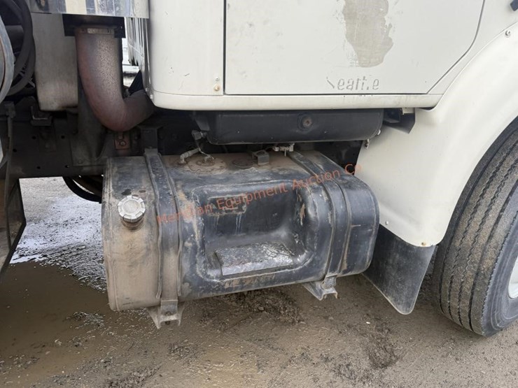 1991-international-s1600-image-27