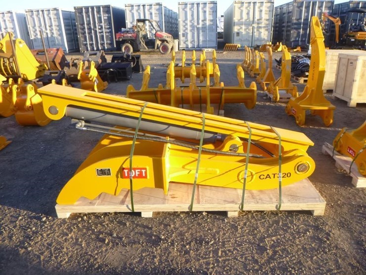 caterpillar-320-image-5