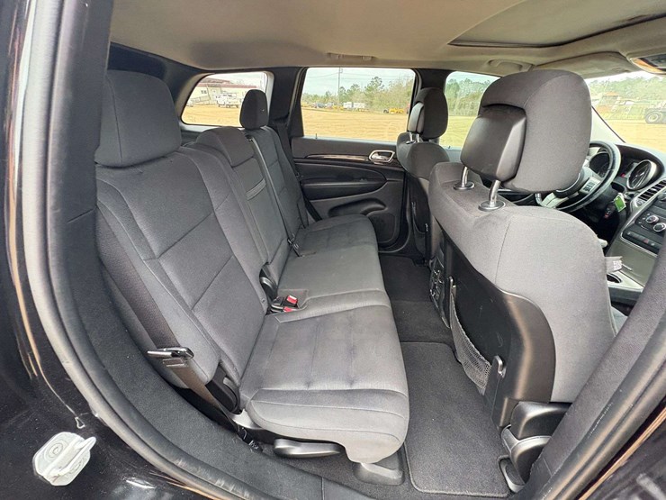 2012-jeep-grand-cherokee-image-21