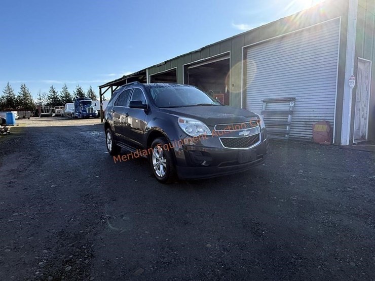 2015-chevrolet-equinox-lt-image-8