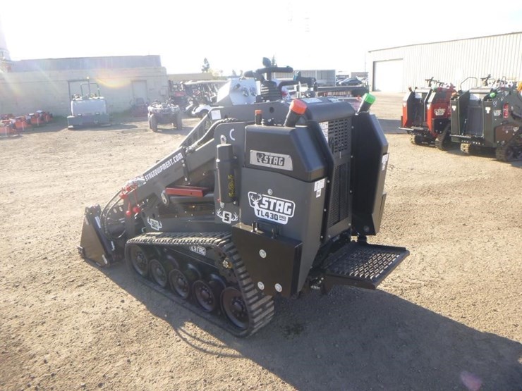 2025-kubota-d1703-image-4