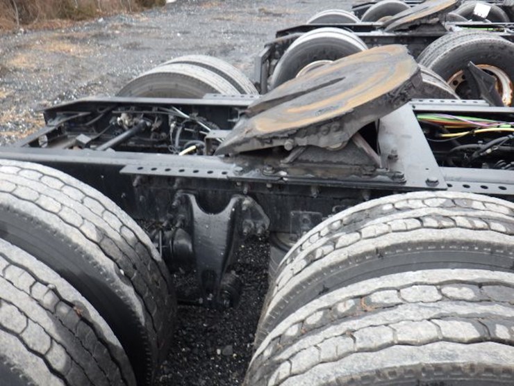 2018-international-prostar-image-6