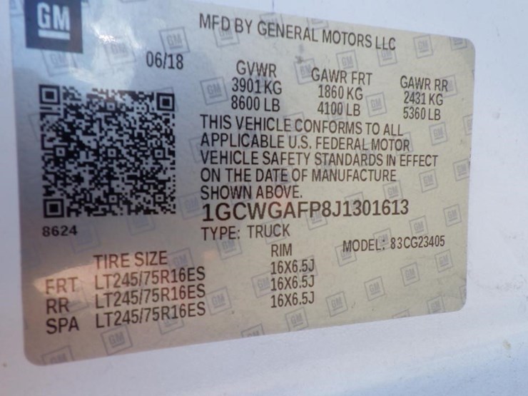 2018-chevrolet-express-2500-image-16