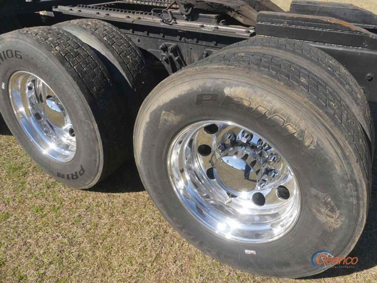 2000-kenworth-w900-image-4