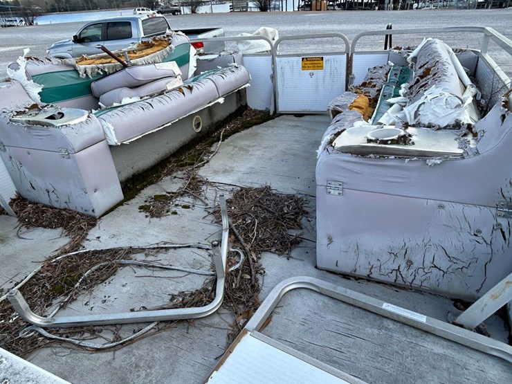 1993-sweetwater-pontoon-boat-(no-trailer)-image-36