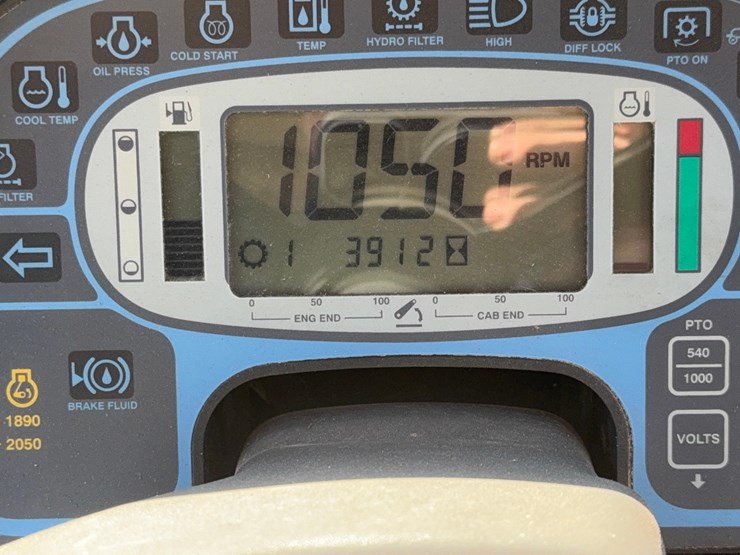 2007-new-holland-tv145-image-28