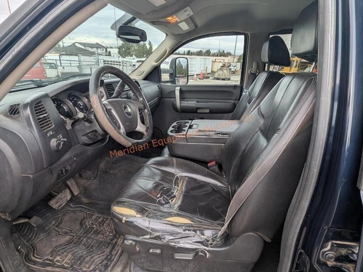 2008-chevrolet-2500-image-11