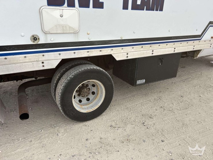 2001-ford-e450-image-21