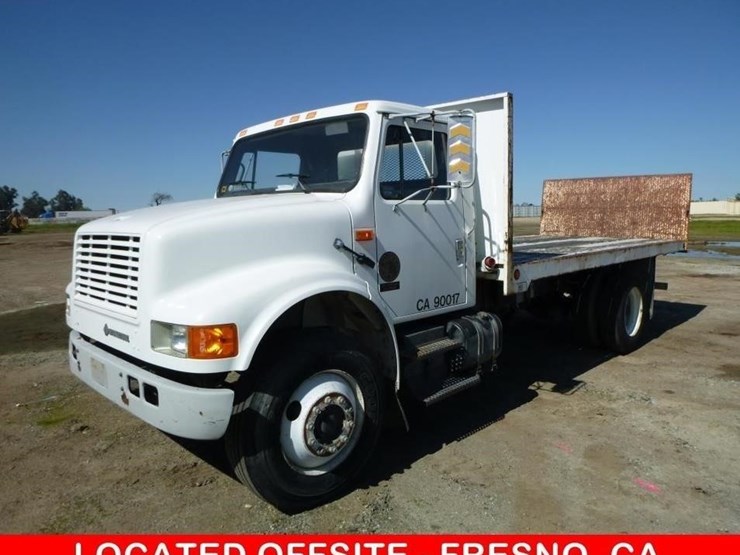 1993-international-4700-image-1