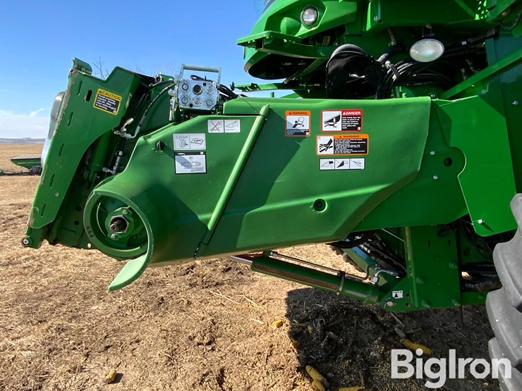 2021-john-deere-s770-image-13