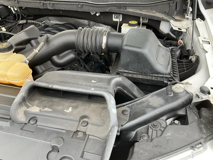 2021-ford-f150-xl-image-51