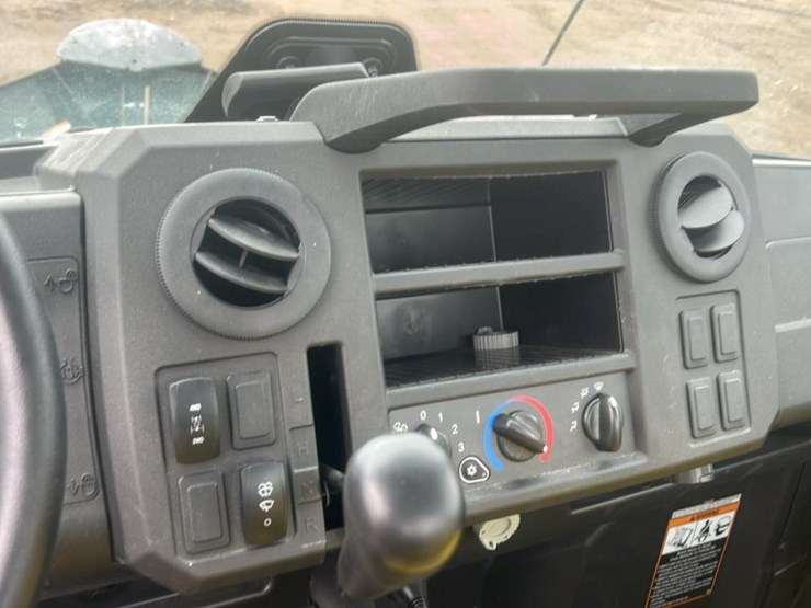 2020-john-deere-2020-image-23