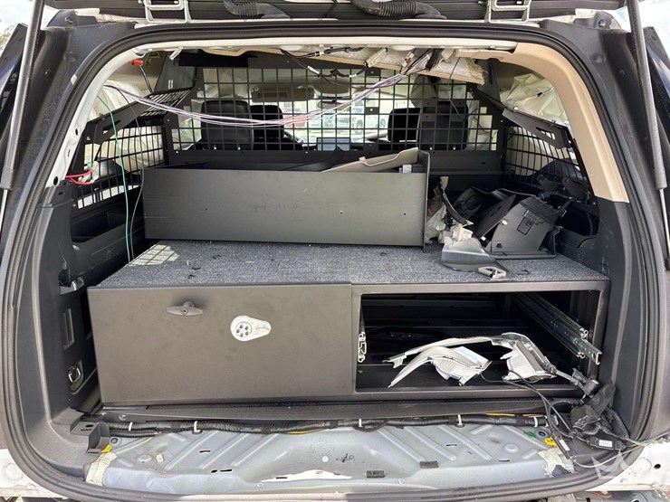 2024-ford-expedition-image-21