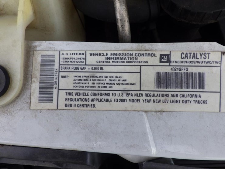 2001-gmc-safari-image-11