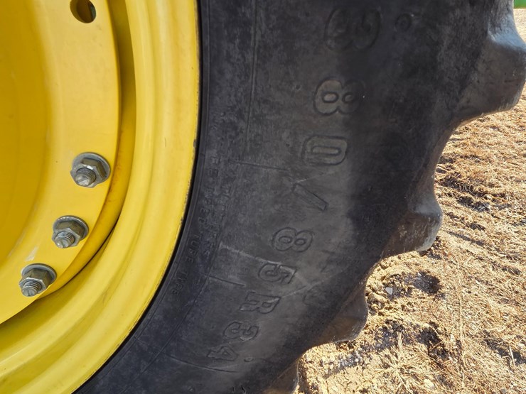 2013-john-deere-8285r-image-20