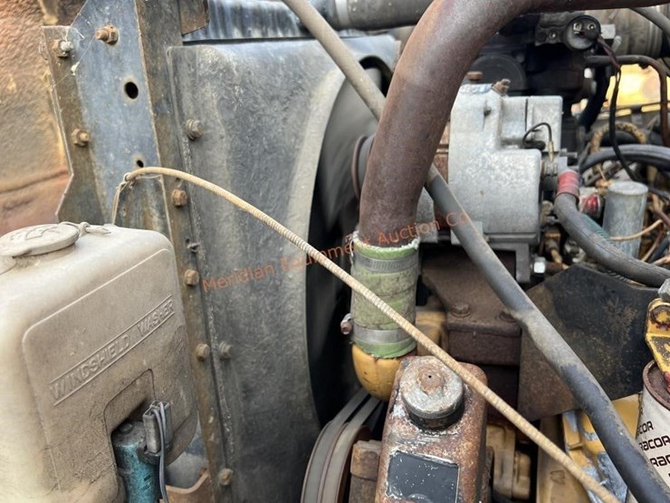 1979-caterpillar-3208-image-13