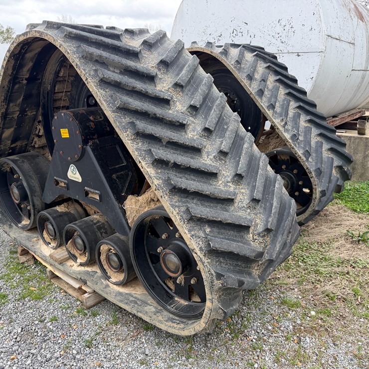 #41005 • 2022 Zuidberg 36" Combine Tracks