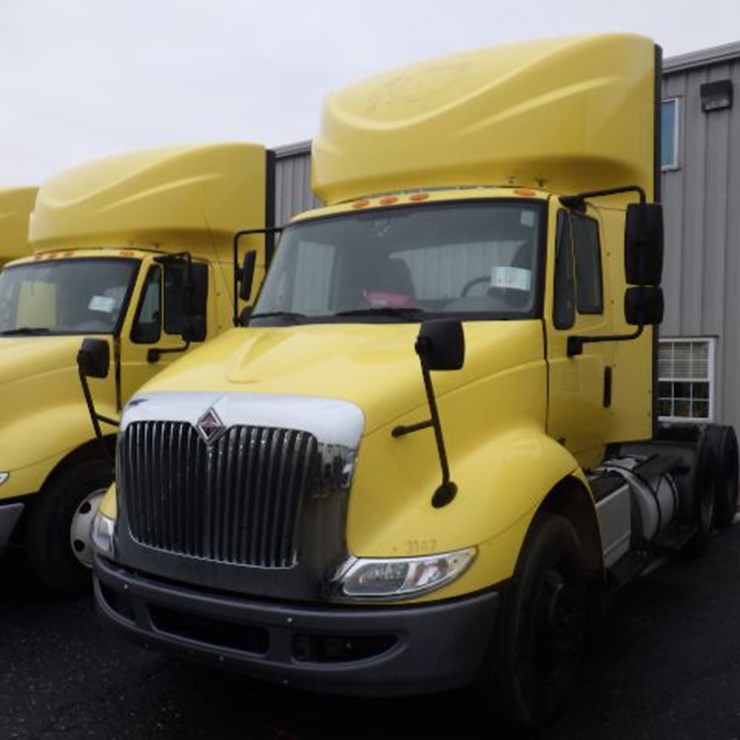 2016 INTERNATIONAL 8600