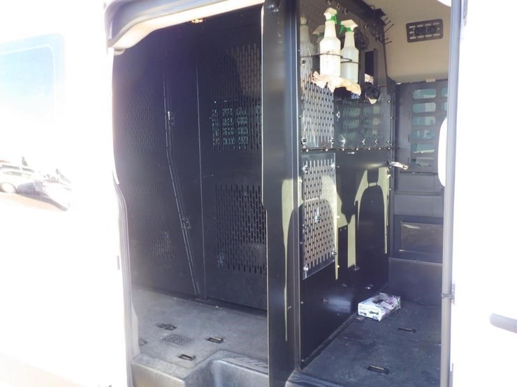 2020-ford-transit-image-7