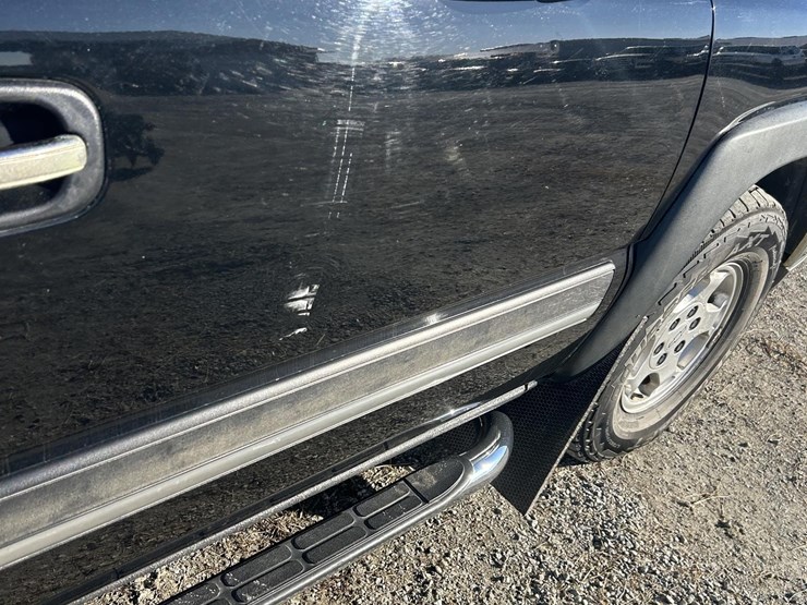 2004-chevrolet-silverado-1500-image-9