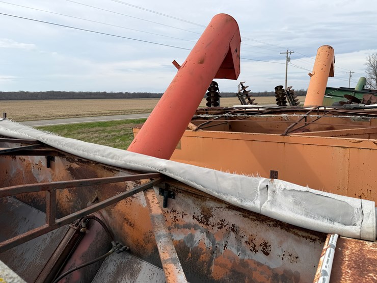 #41025-•-dennis-grain-cart-image-49