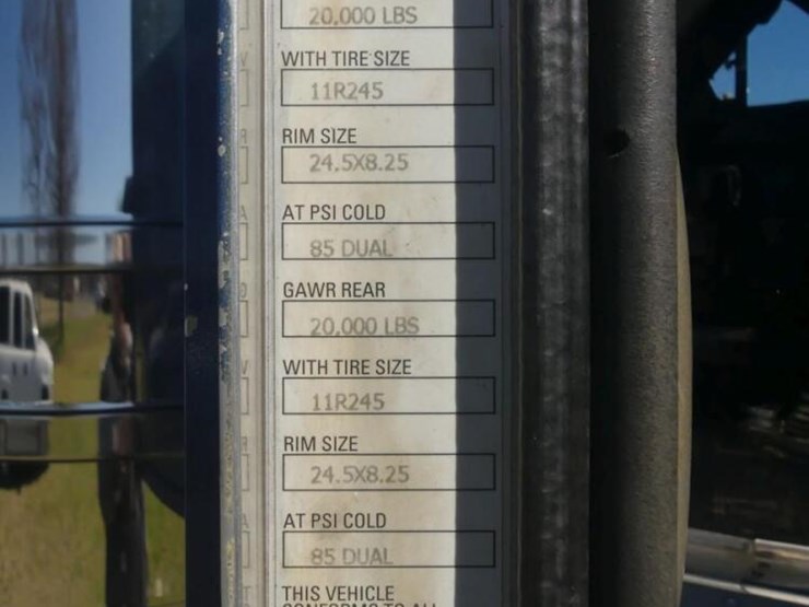 2000-kenworth-w900-image-25