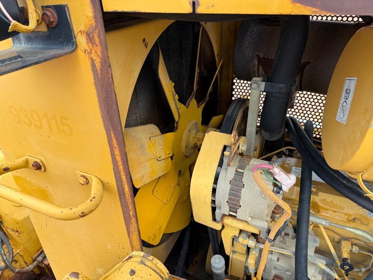 caterpillar-d6m-lgp-image-43