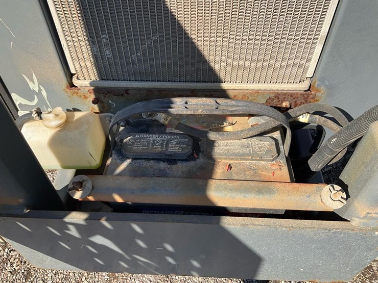 2015-skyjack-sj7135rt-image-19