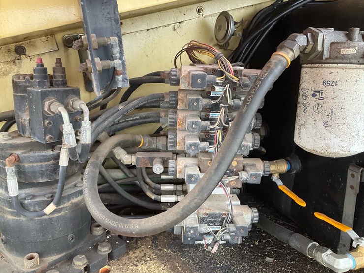 2002-jlg-601s-image-33