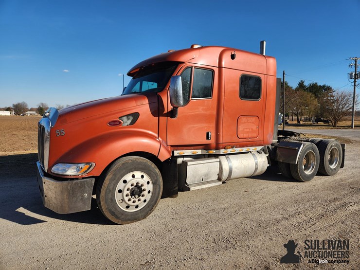 2007-peterbilt-387-image-1
