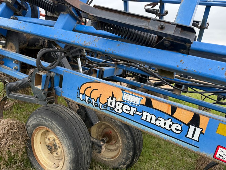 case-ih-tigermate-ii-image-48