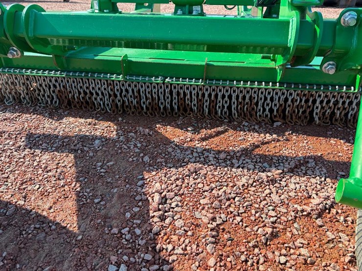 2020-john-deere-mx8-image-10