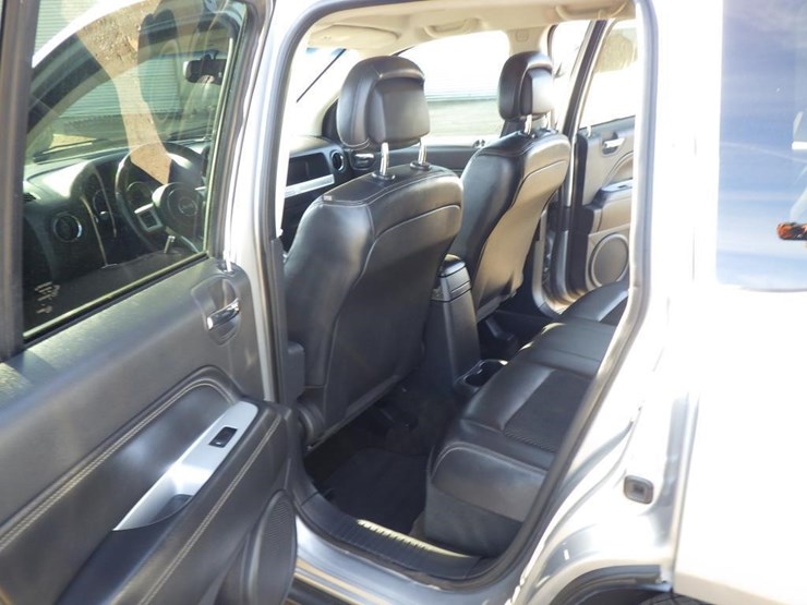 2016-jeep-compass-image-7