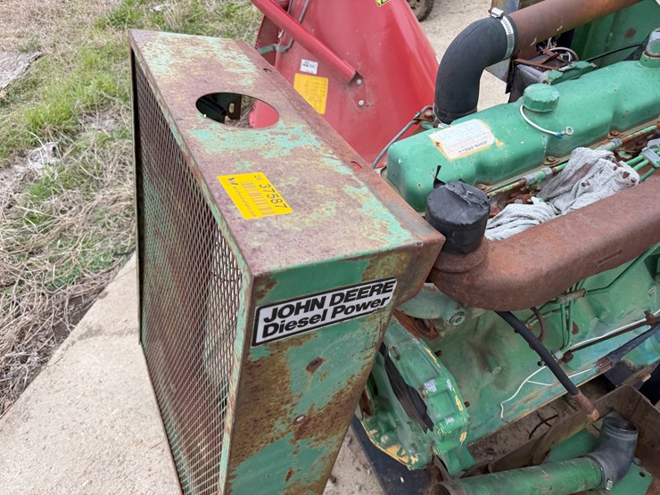 john-deere-4239d-image-10