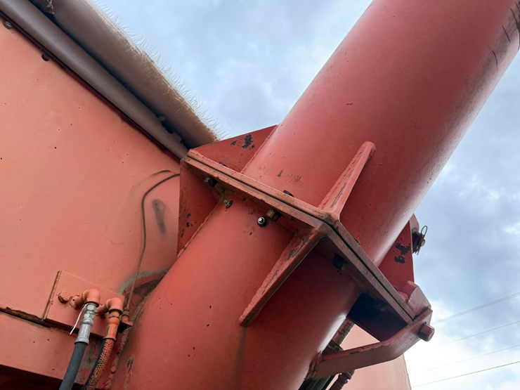 #41025-•-dennis-grain-cart-image-24