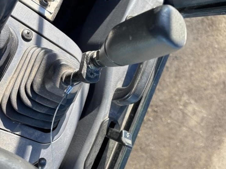 2007-komatsu-wa200-5-image-38