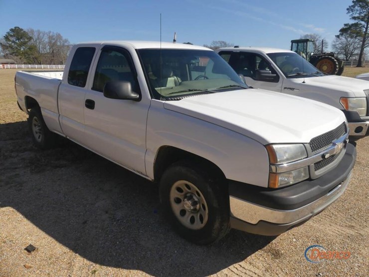 2005-chevrolet-1500-image-1