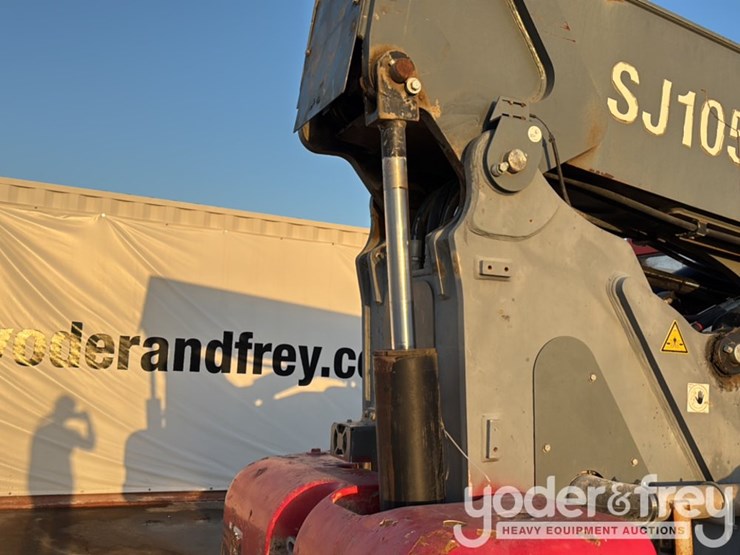 2018-skyjack-sj1056-image-24