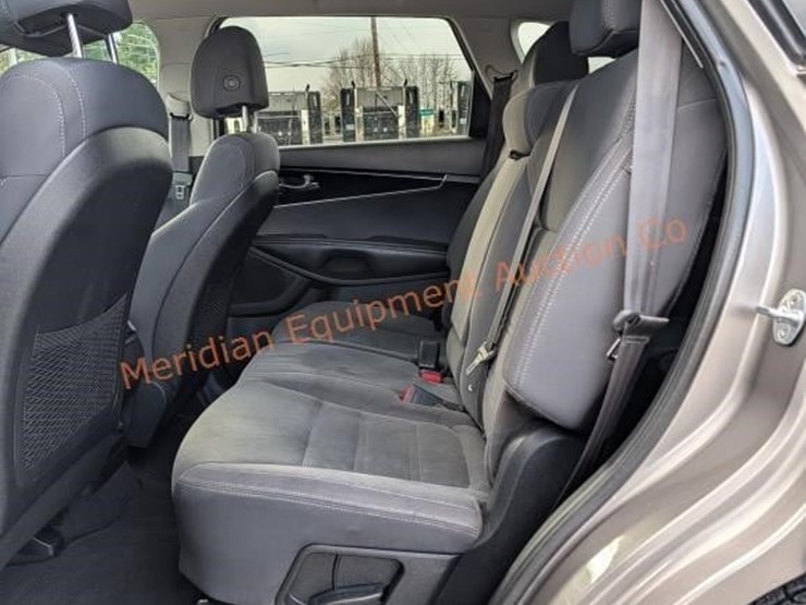 2018-kia-sorento-image-24