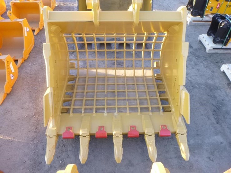 caterpillar-320-image-6