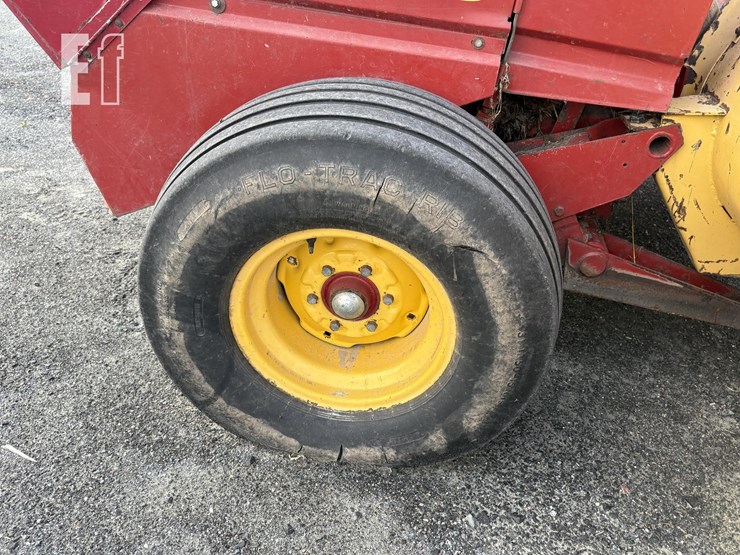 new-holland-900-image-14