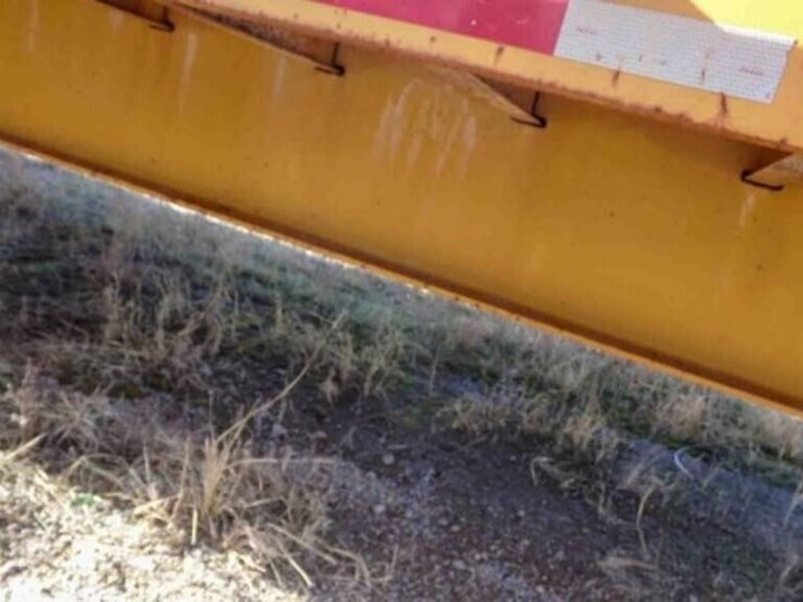 1998-neville-trailer-image-5