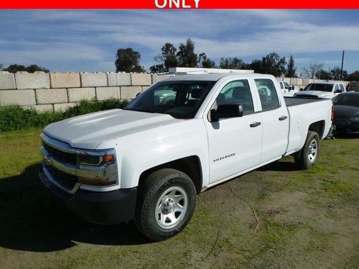 2019-chevrolet-1500-image-1