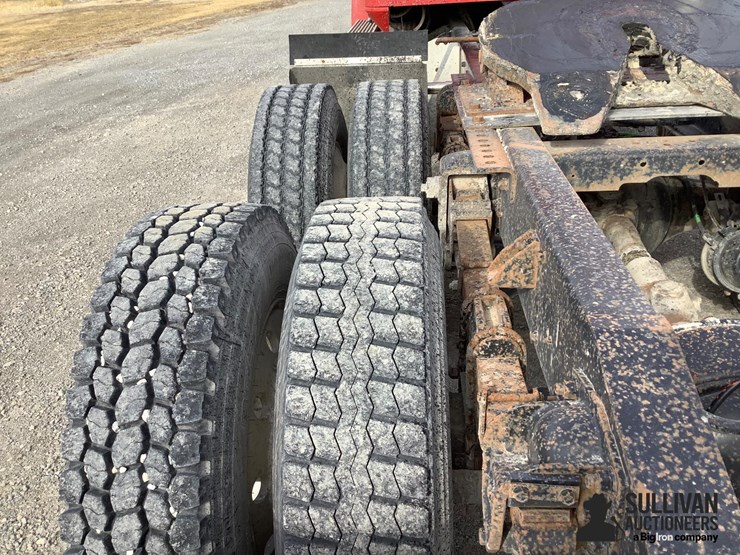 1990-international-f9370-image-18