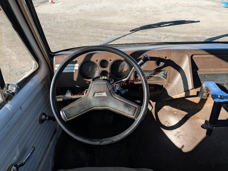 1987-gmc-3500-image-17