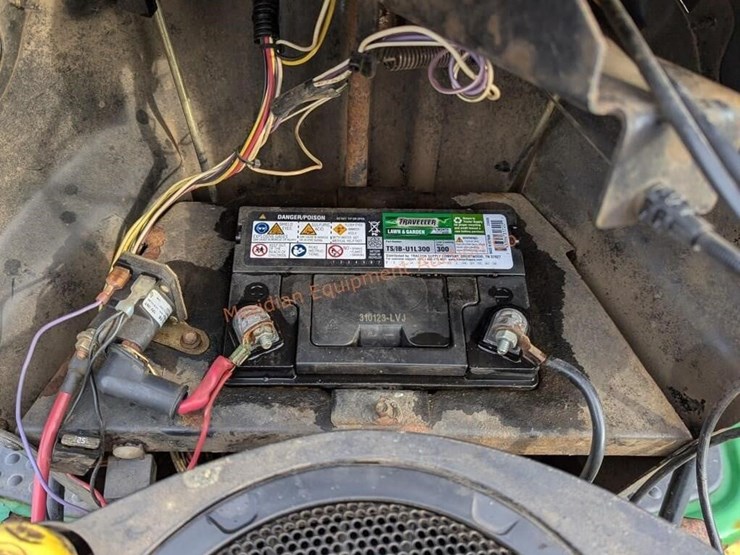 john-deere-l118-image-16