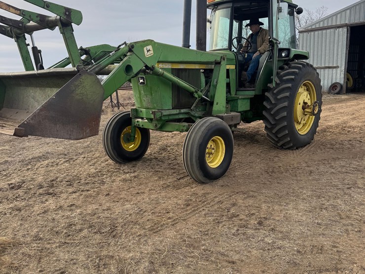 john-deere-4430-image-6