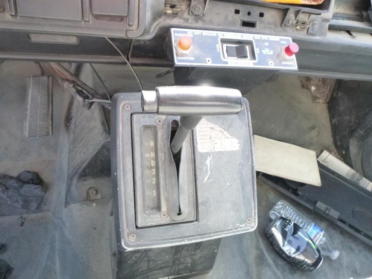 1992-gmc-topkick-image-13